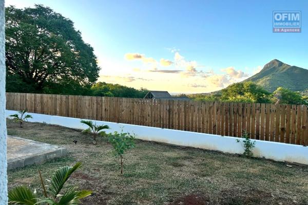 Rivière Noire, Île Maurice – Villa 3 chambres à vendre avec vue imprenable et grand terrain