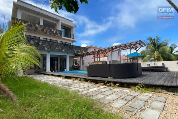 ✨ FOR RENT – Large 3-bedroom apartment with terrace and rooftop, panoramic views, in Calodyne