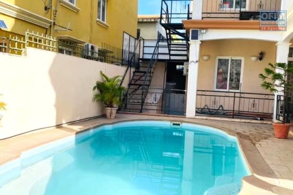APPARTEMENT 2 CHAMBRES AVEC PISCINE À LOUER —FLIC EN FLAC ILE MAURICE